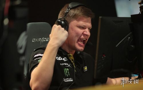 Ning：朱开估计都在盯着TES或李宁，不可能去BLG，没输就换啥教练